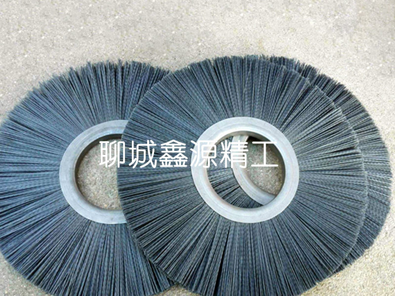 工業(yè)毛刷所應(yīng)用的部分行業(yè),,磨料盤刷